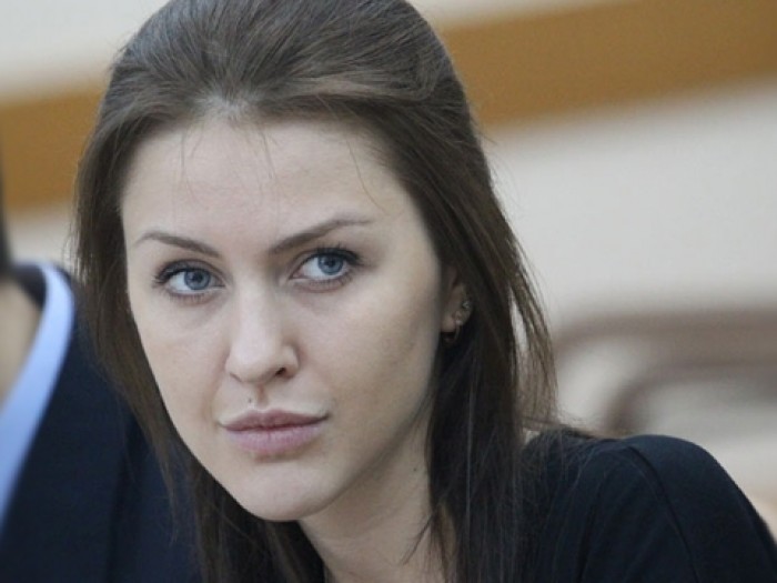 Депутат ГД Алена Аршинова каждый день защищает права студентов